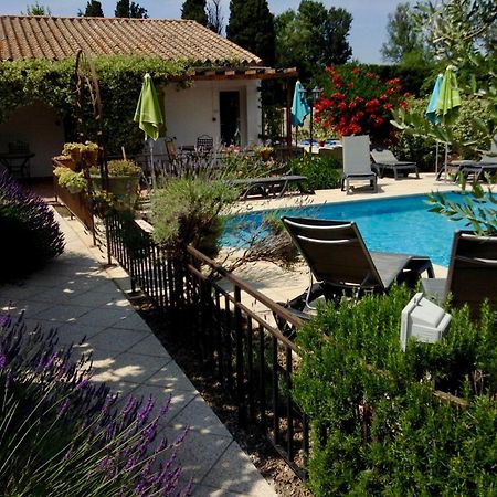 Logis Hotel Restaurant Hostellerie De La Tour Fontvieille Exterior photo